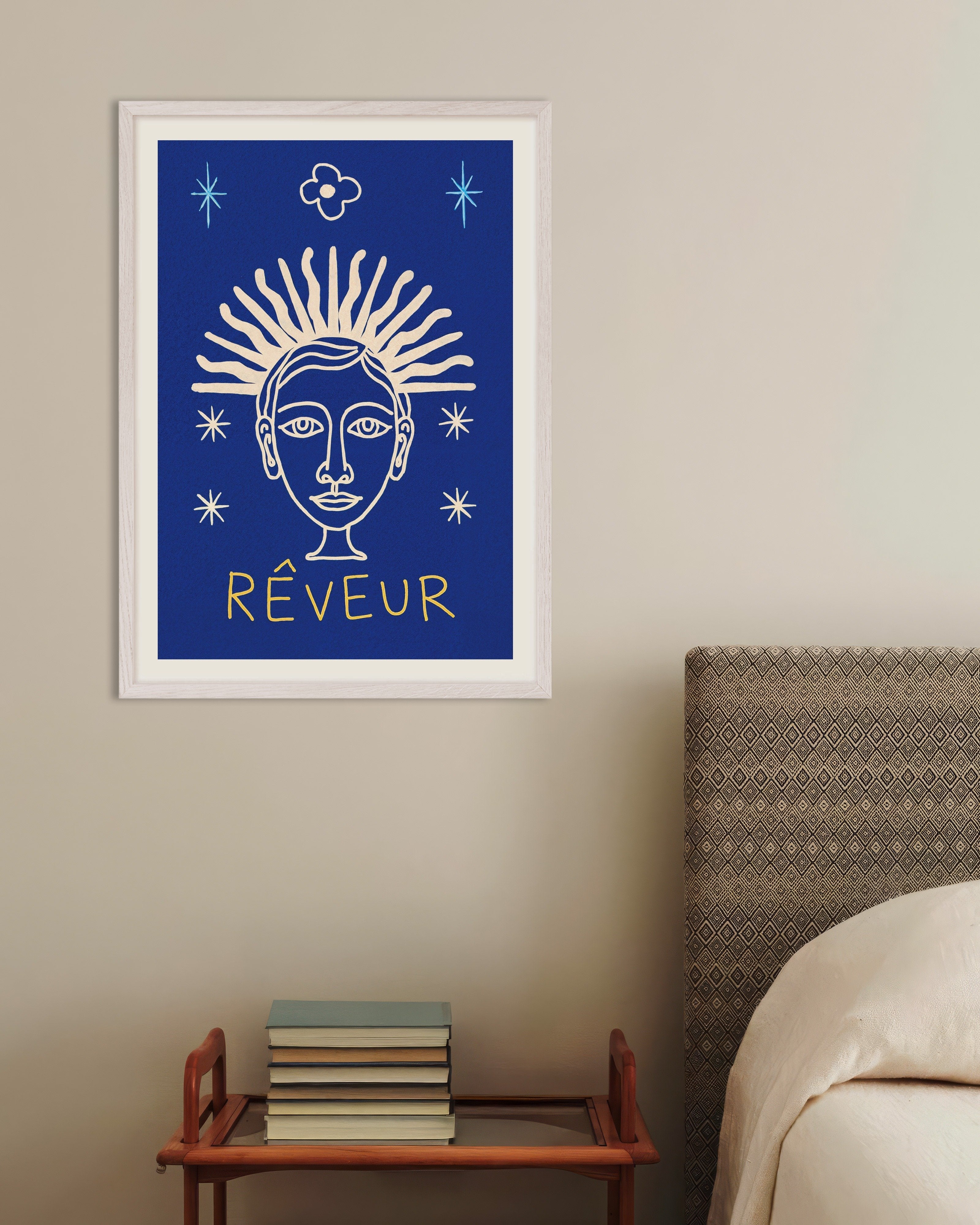 Poster of Rêveur - Sunburst Face on Deep Blue - Poster, with white wooden frame