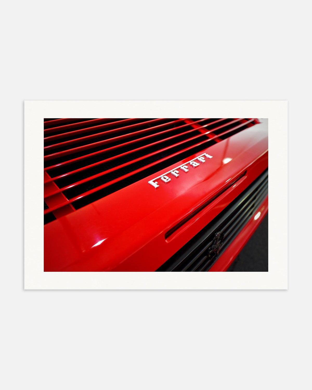 Póster de Ferrari, primer plano del logo | Posterscape